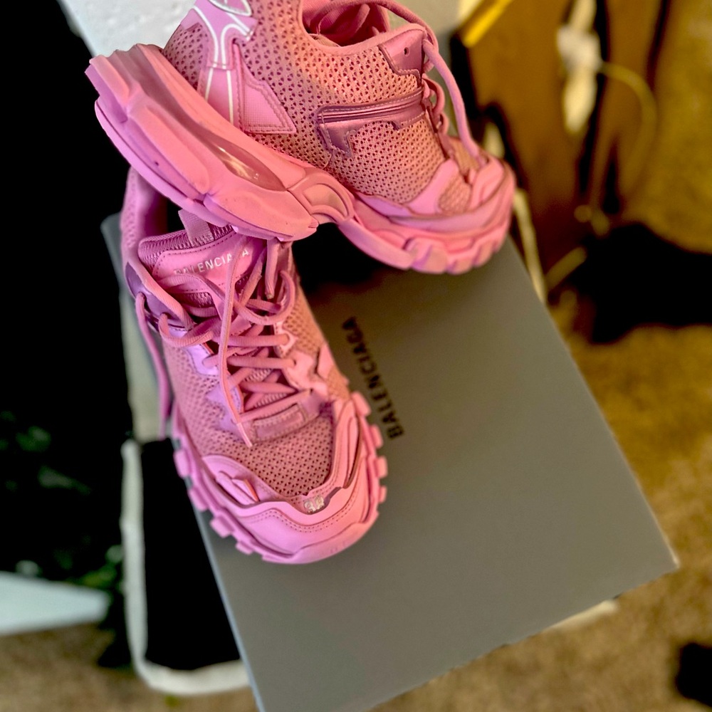 Pink Balenciagas tracks